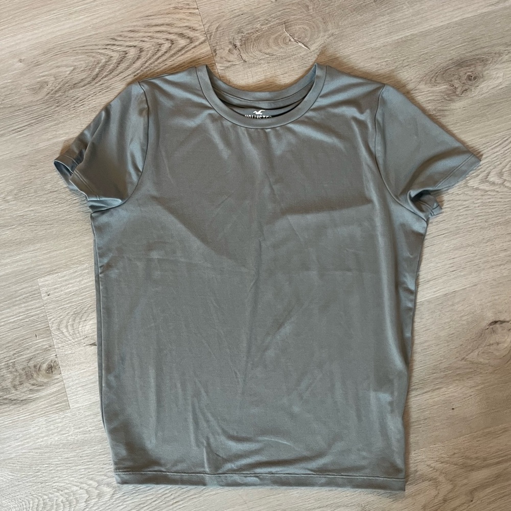 Seamless hollister t shirt